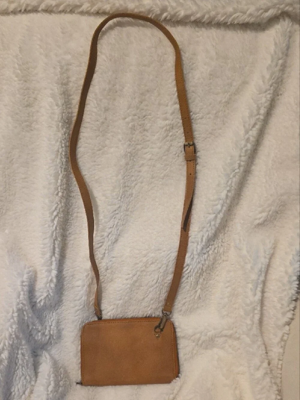 JOYN, Handcrafted Tan Leather Wristlet Or Crossbody Wallet,Fair Trade Certified